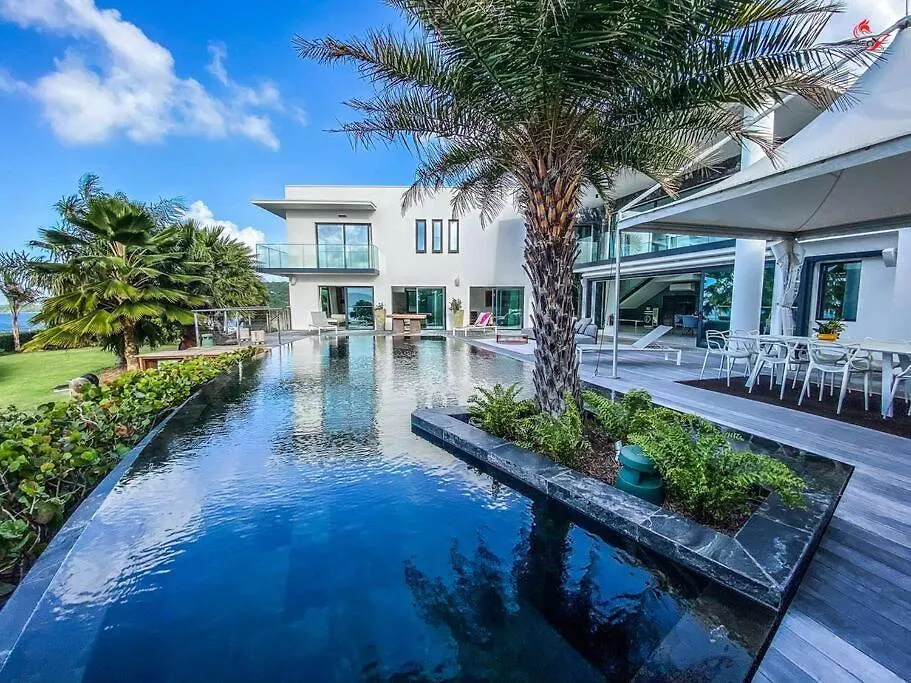 Oro Bianco Luxury Villa Le Robert