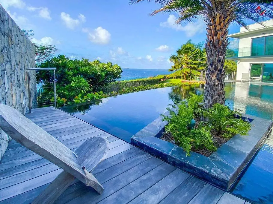 Oro Bianco Luxury Villa Le Robert
